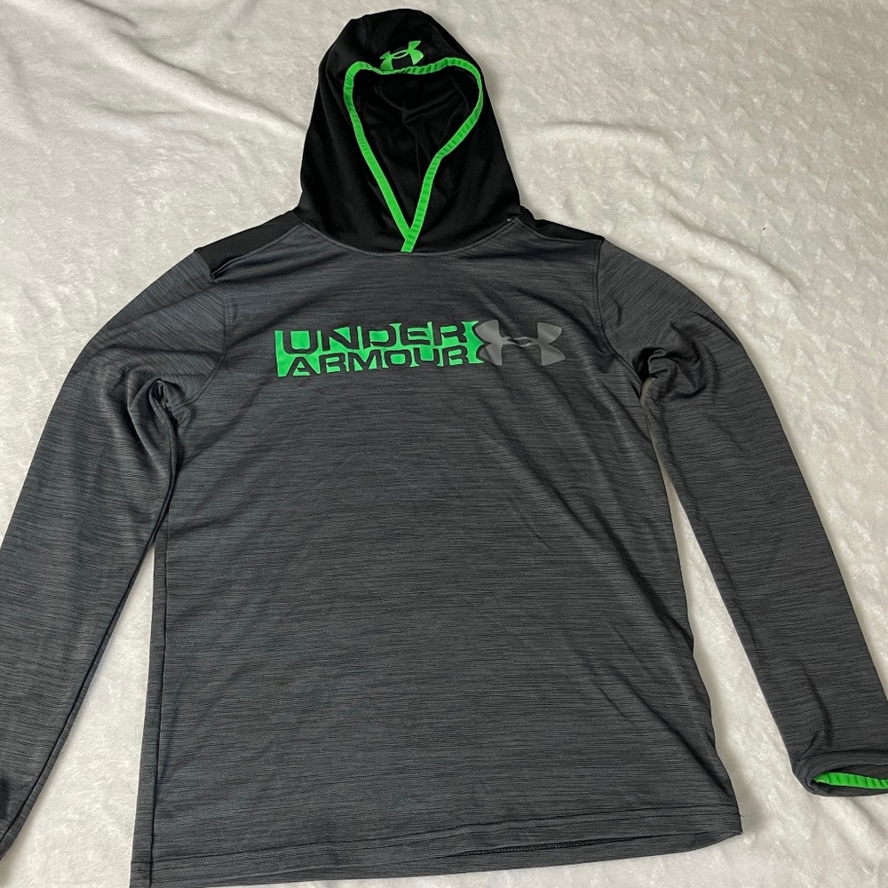 Under Armour gray Youth  L long sleeve heat shirt